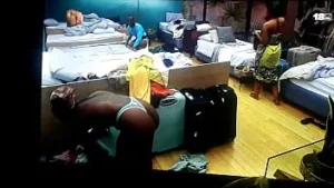 Blaqperv wank la fratele mai mare mzansi duș oră